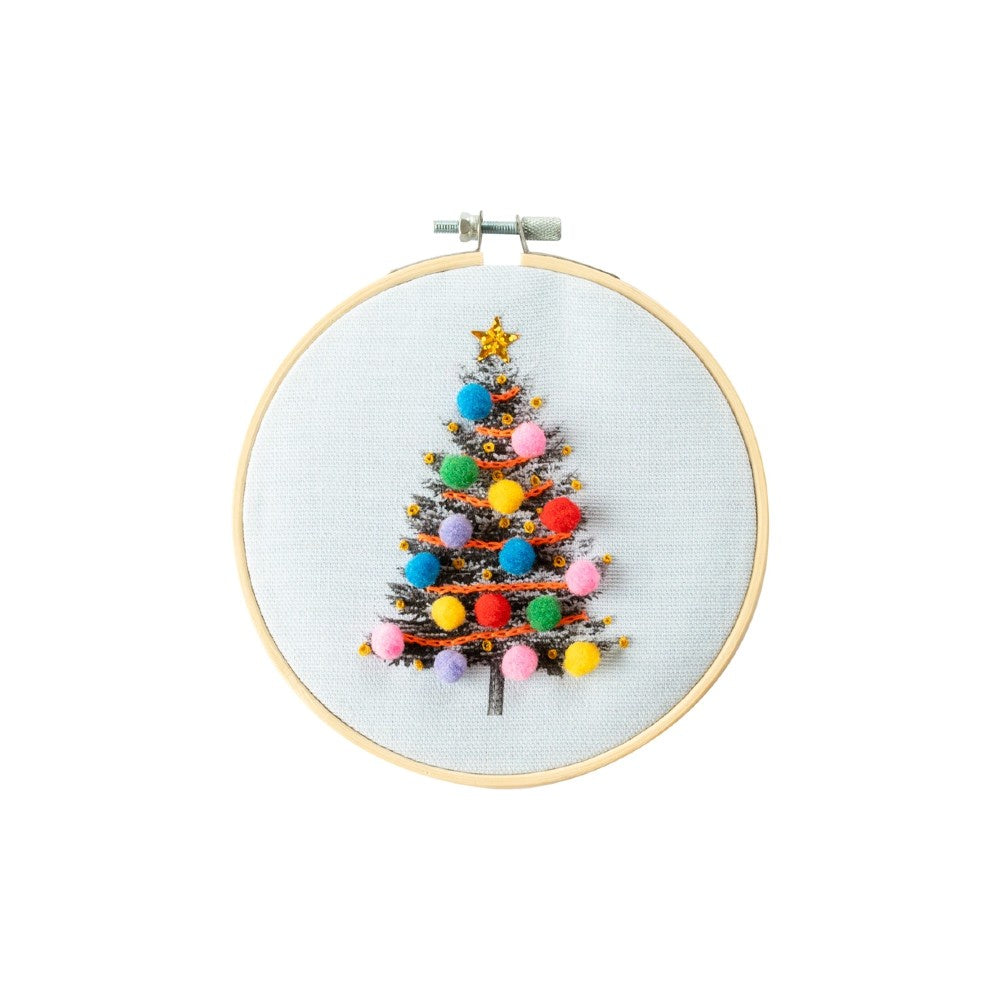 Christmas Tree Embroidery Hoop Kit