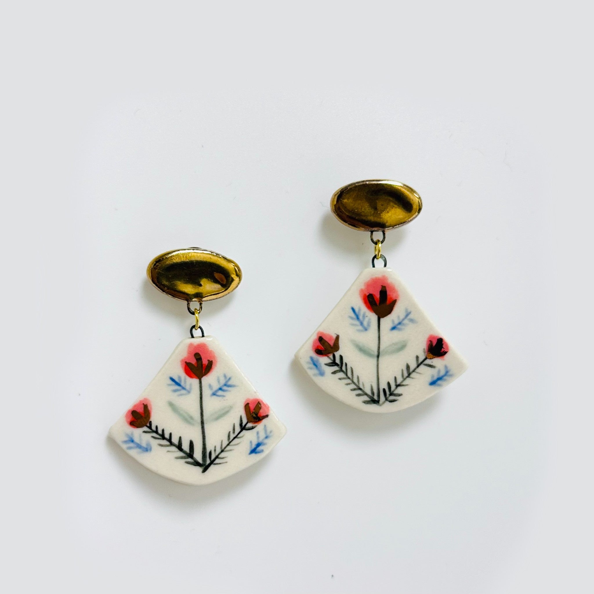 Folk Floral Dangle Earrings